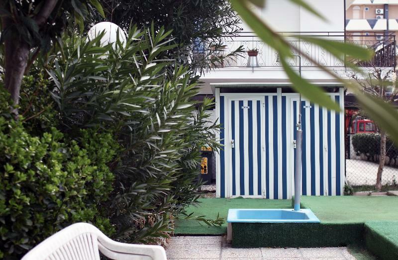 C-Hotels Aiglon Rimini Dış mekan fotoğraf